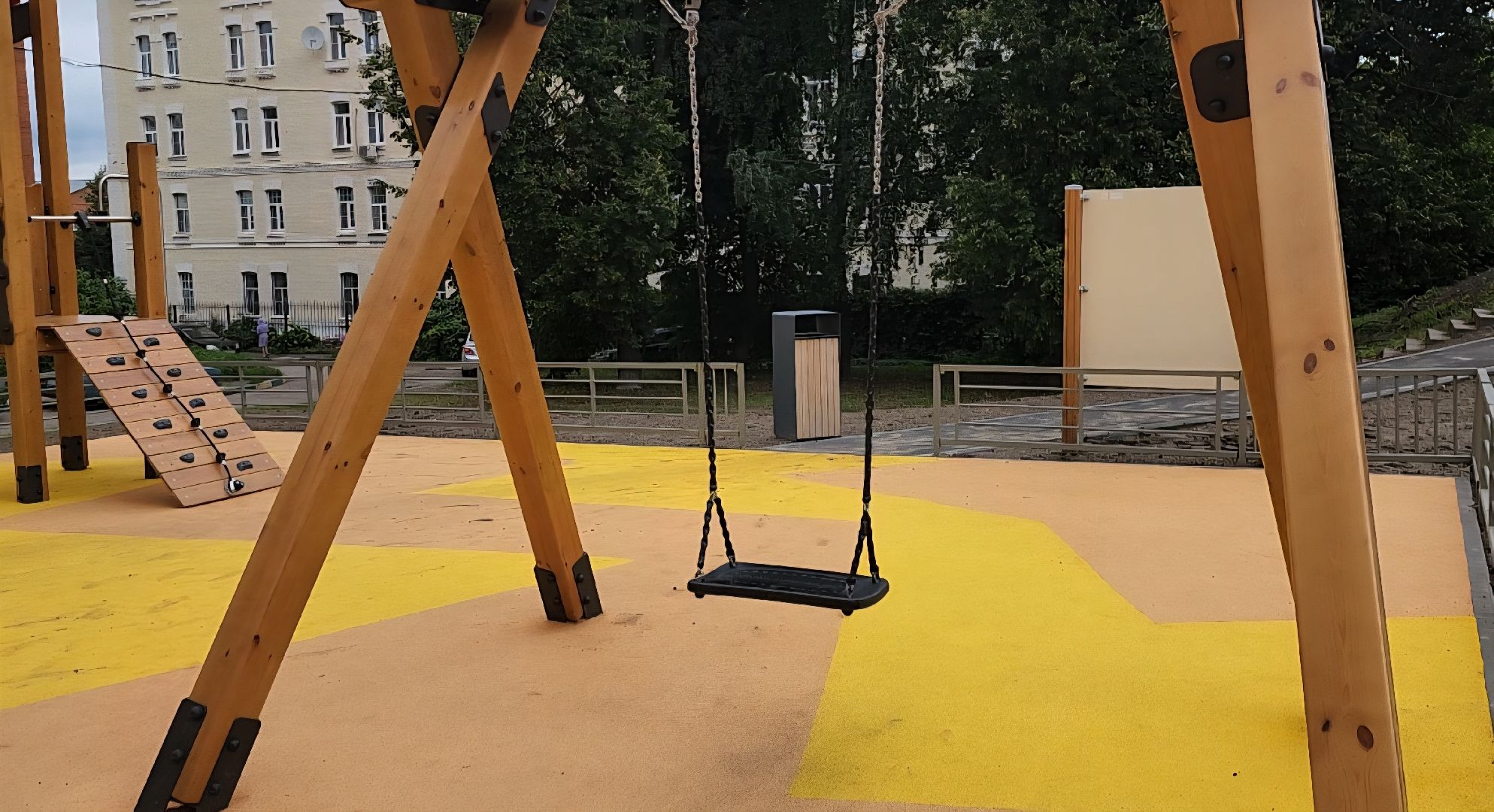 серпухов, подмосковье, новая детская площадка,