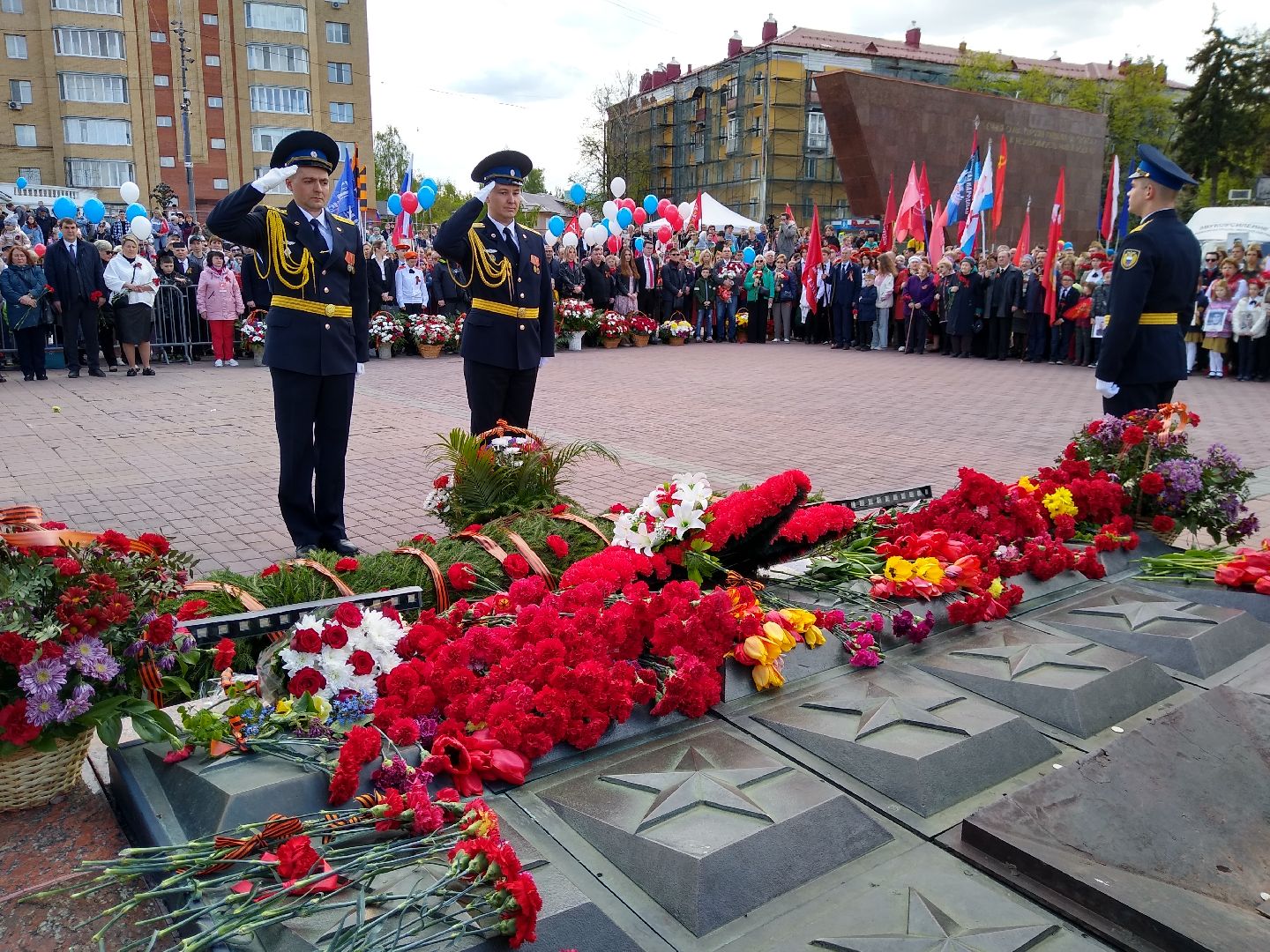 Раменское, День Победы, торжественное возложение цветов
