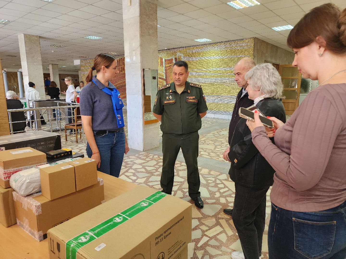 Подольск , гуманитарная помощь, волонтеры,