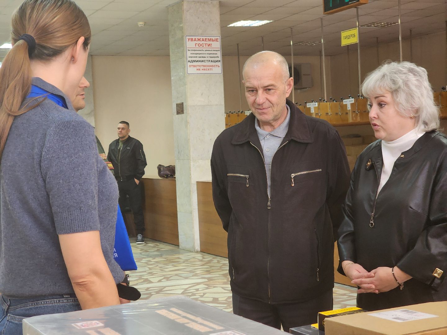 Подольск , гуманитарная помощь, волонтеры,