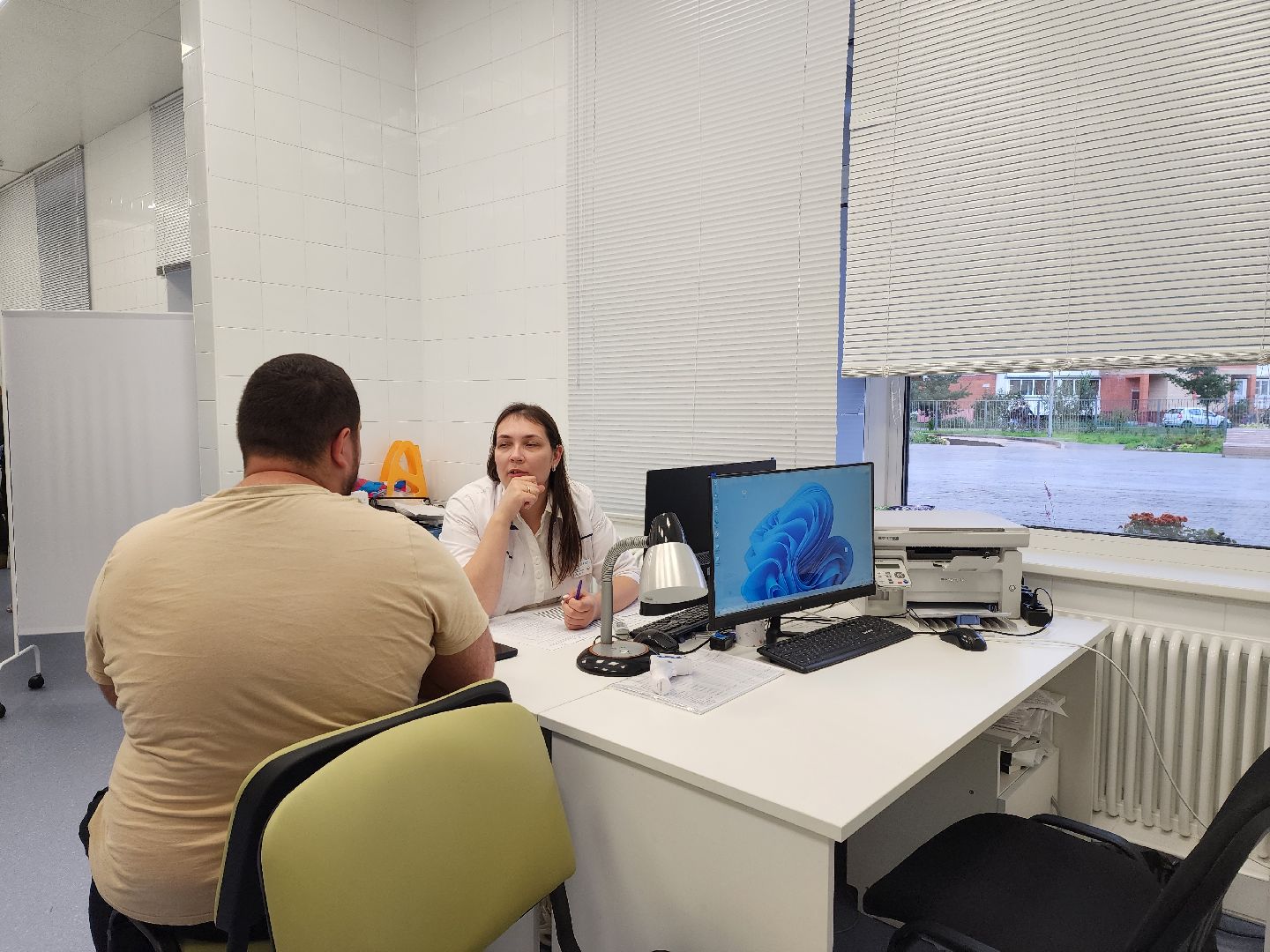 жуковский, медицина, выездная диспансеризация, встреча с жителями в школе 10,