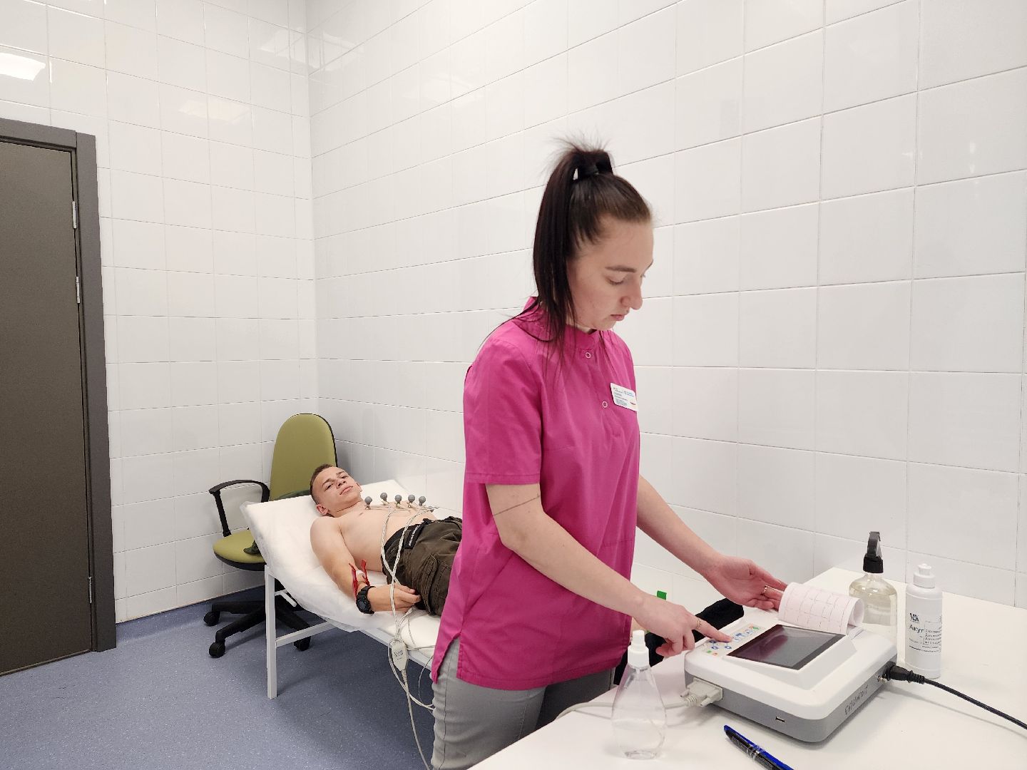 жуковский, медицина, выездная диспансеризация, встреча с жителями в школе 10,