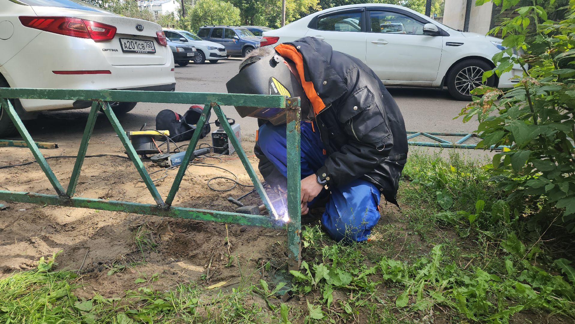 вертикалки, пушкино, коммунальная служба, уборка во дворах, ограждение,сварка,ремонт,комунальная техника,