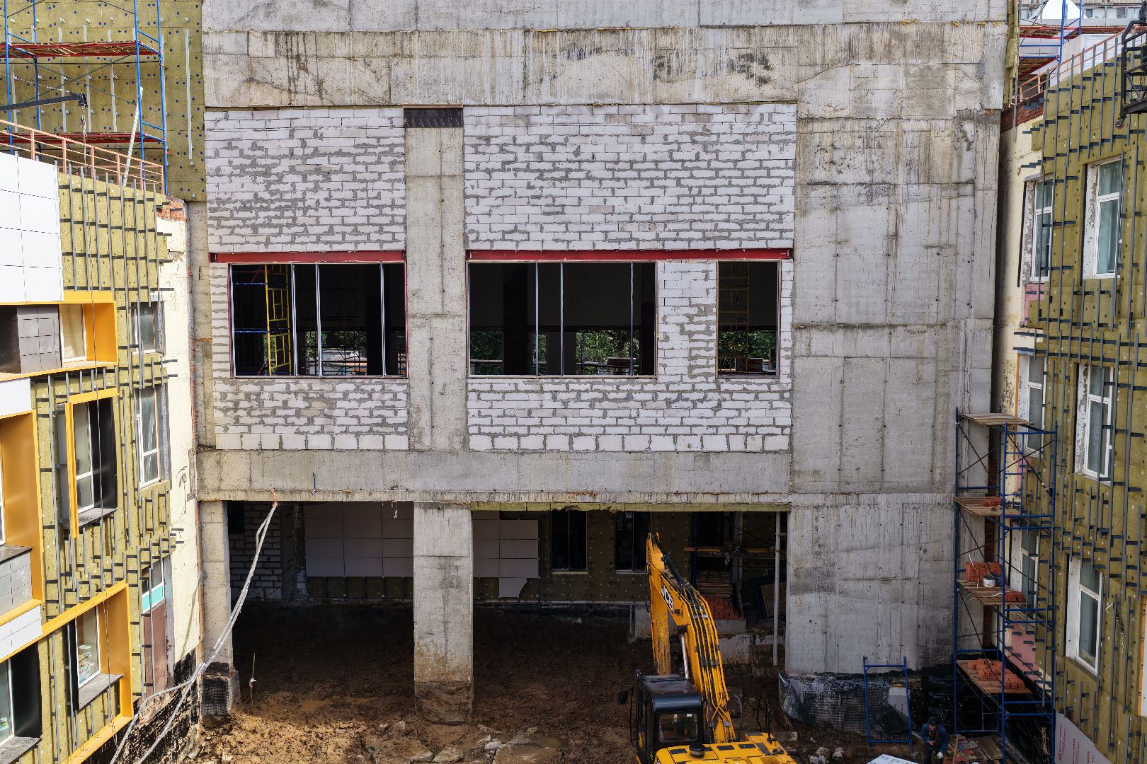 видео с коптера, пристройка к немчиновскому лицею,