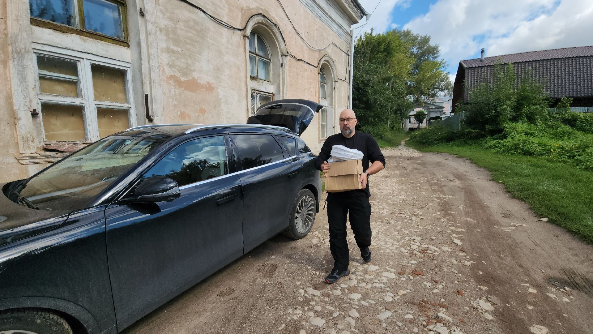 серпухов, улица калужская, распятский храм в серпухове, волнтеры сво в серпухове,