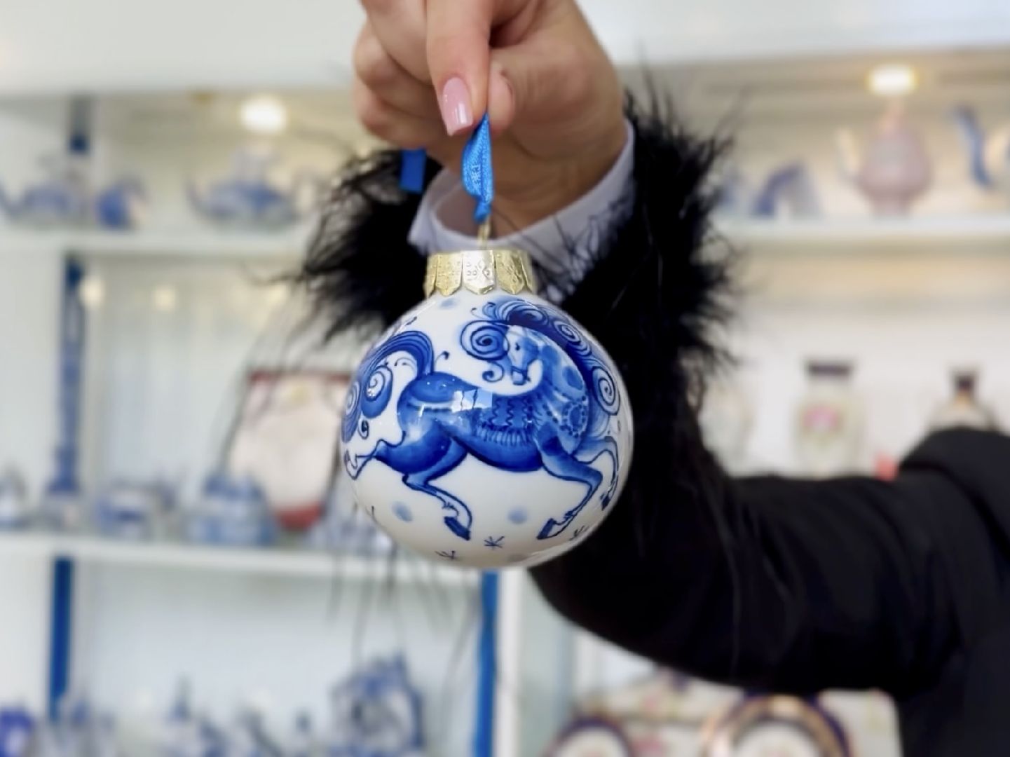 гжель, раменское,  эксклюзив, эксклюзивное изделие, ручная работа, фарфор, промысел, народный промысел,