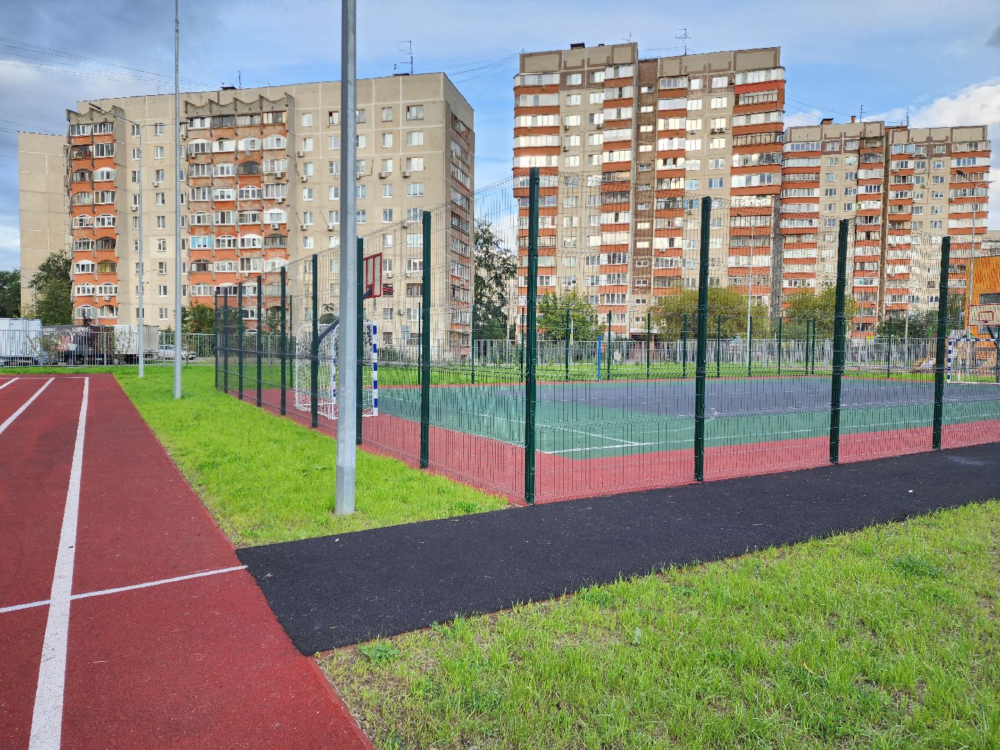 жуковский, спорт, открытый стадион, школьный стадион на улице левченко,