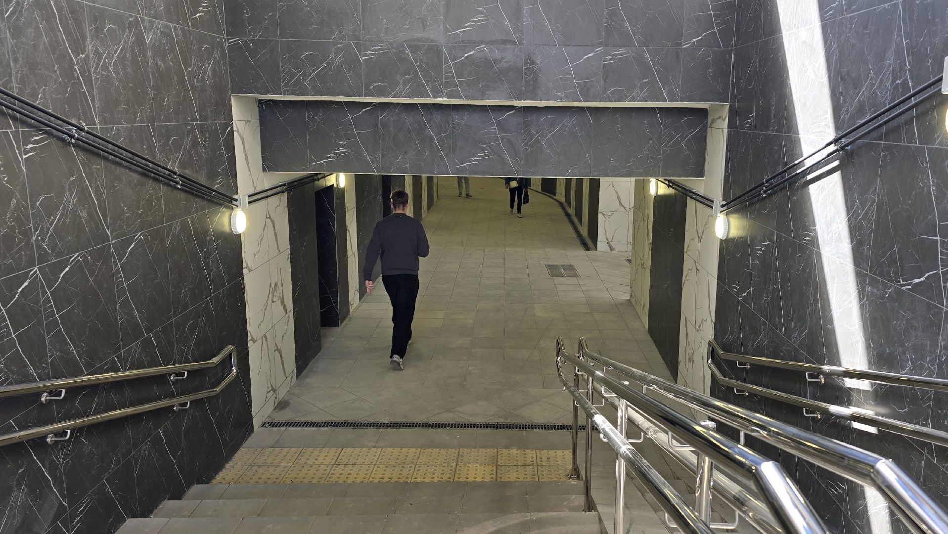 Коломна, подземный пешеходный переход,