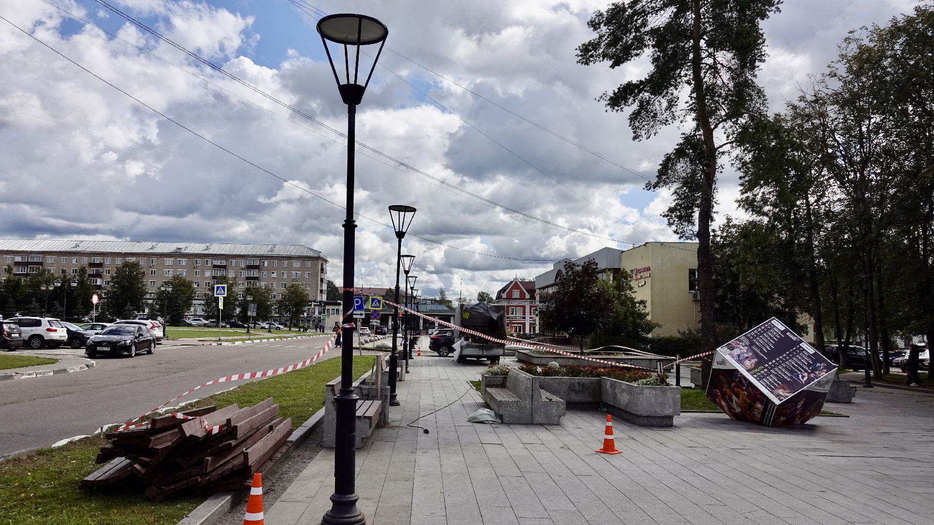 сергиев посад, благоустройство, сергиево-посадский городской округ,лавочки, дорога к храму, пешеходная зона,