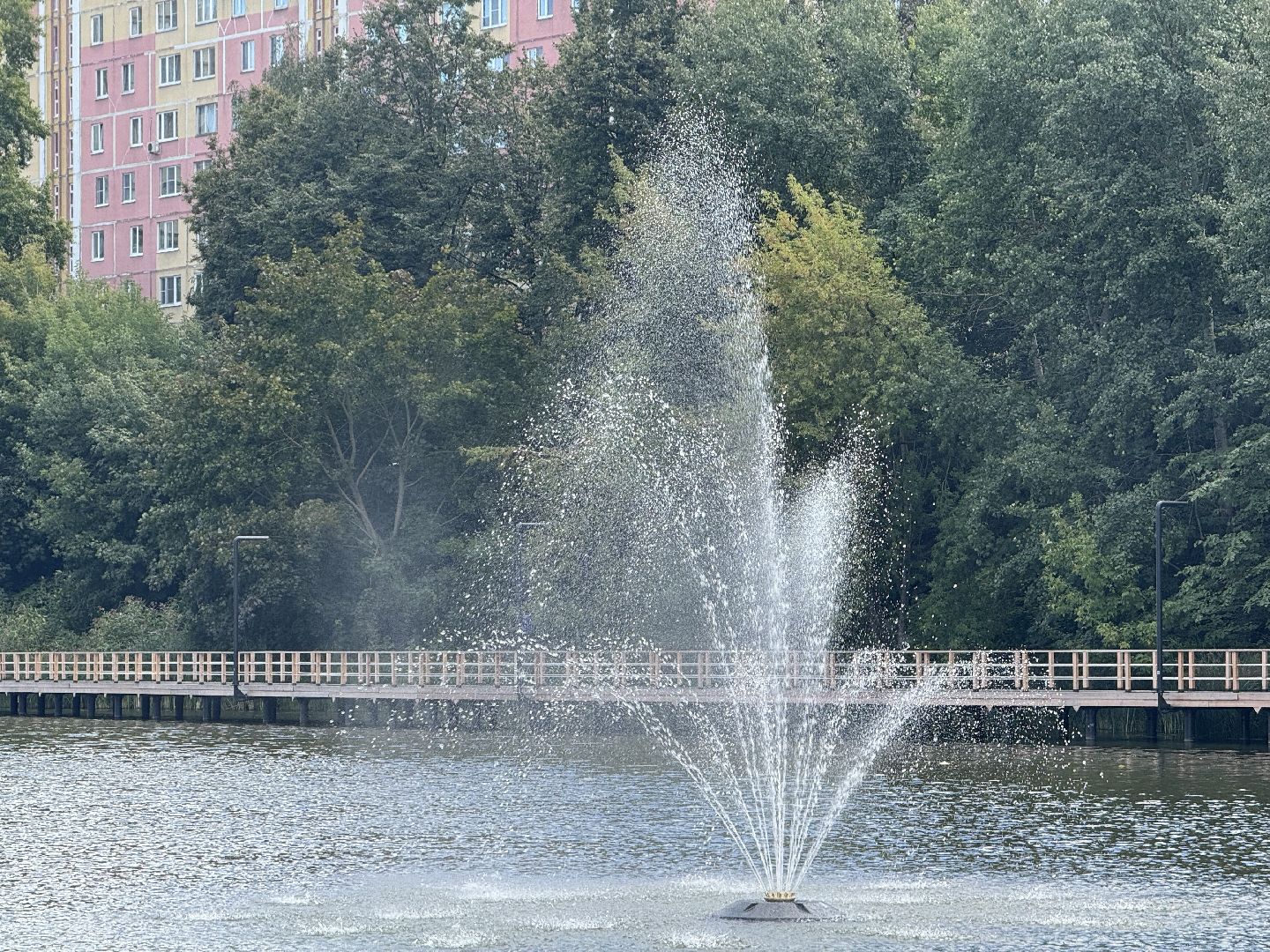 ленинский городской округ, малый тарычевский пруд, установка фонтана, плавающий фонтан,