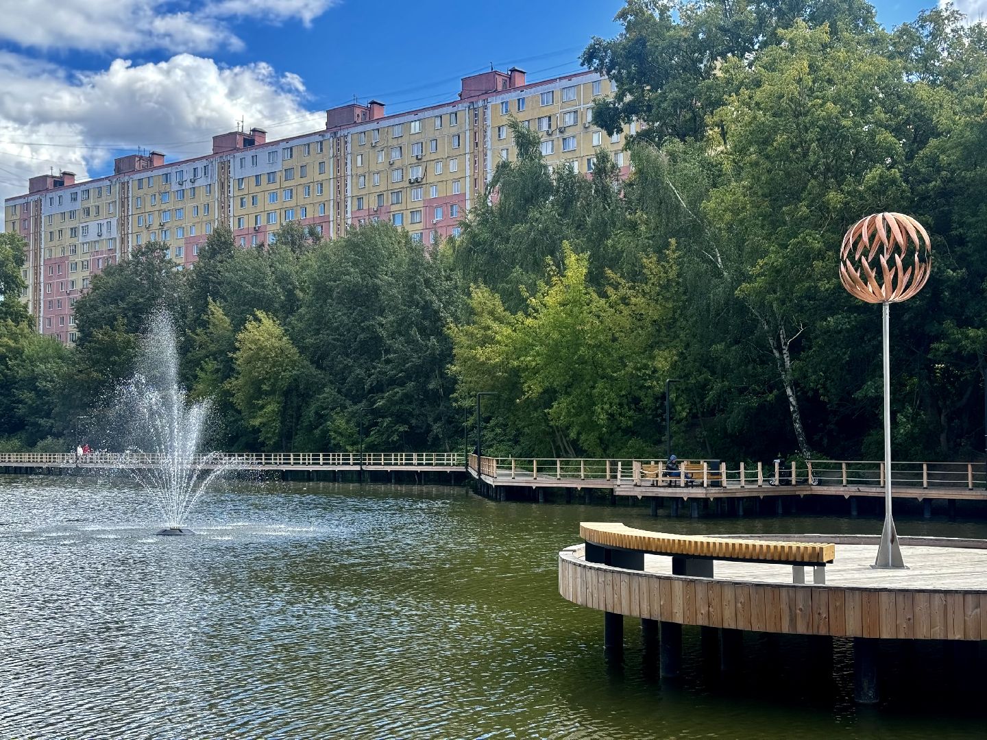 ленинский городской округ, малый тарычевский пруд, установка фонтана, плавающий фонтан,