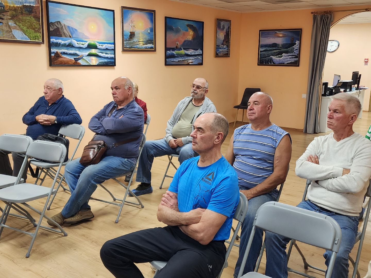 чехов, дворец спорт олимпийский, клуб активное долголетие, встреча жителей с урологом, экспресс тесты пса, скрининг, анализы крови, главврач чеховской больницы, консультации, проект навстречу здоровью,диалоги о здоровье,