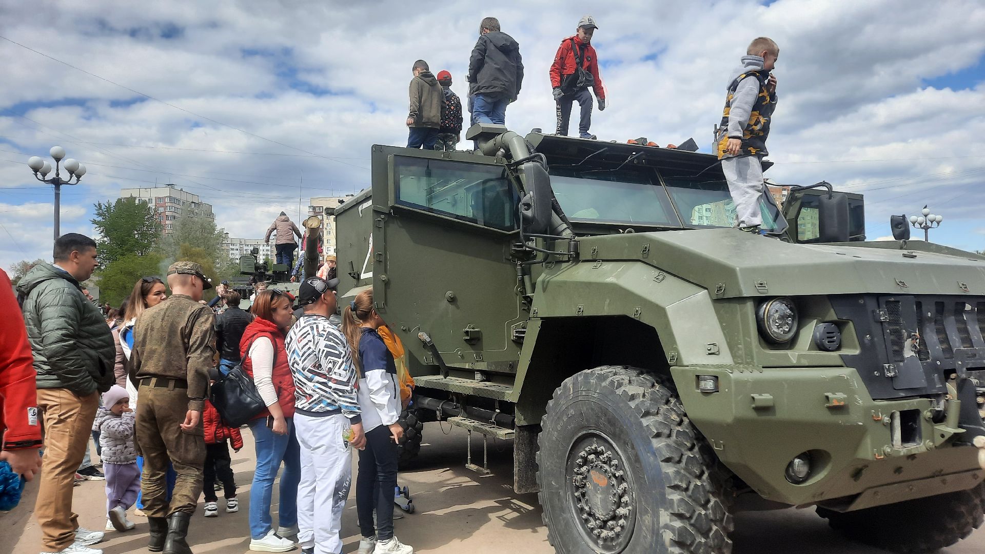 Выставка вооружения, Наро-Фоминск, День Победы, 9 мая