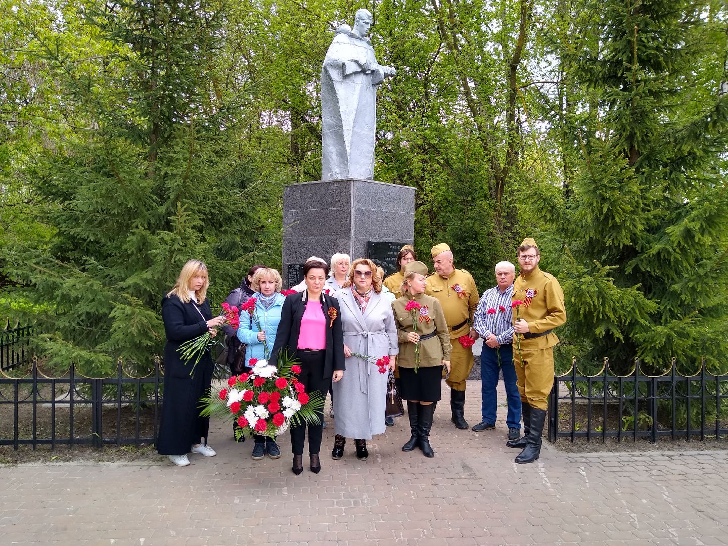 Раменское, День Победы, возложение цветов