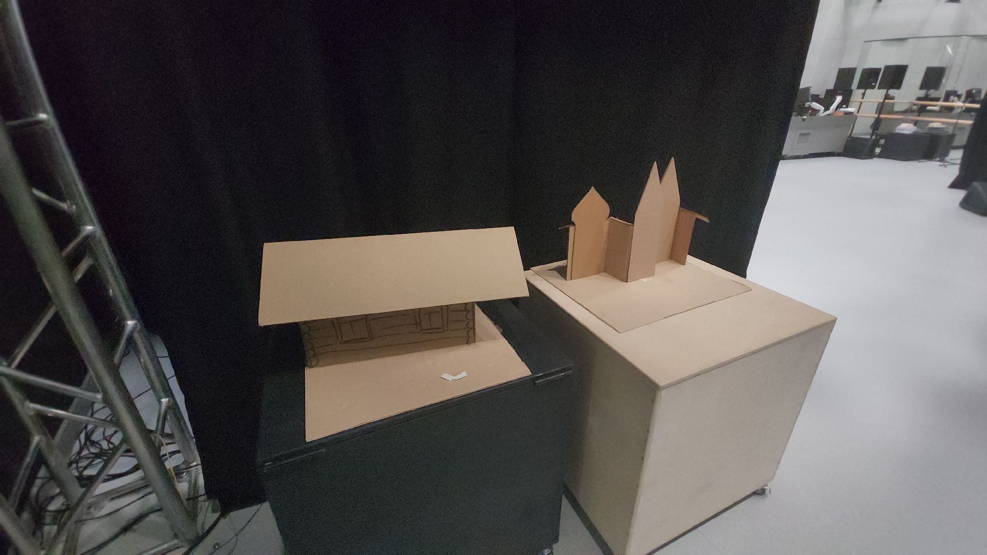 долгопрудный, физтех-лицей, технопарк, детские лаборатории, театральная студия, виртуальные декорации, моушн-анимация,