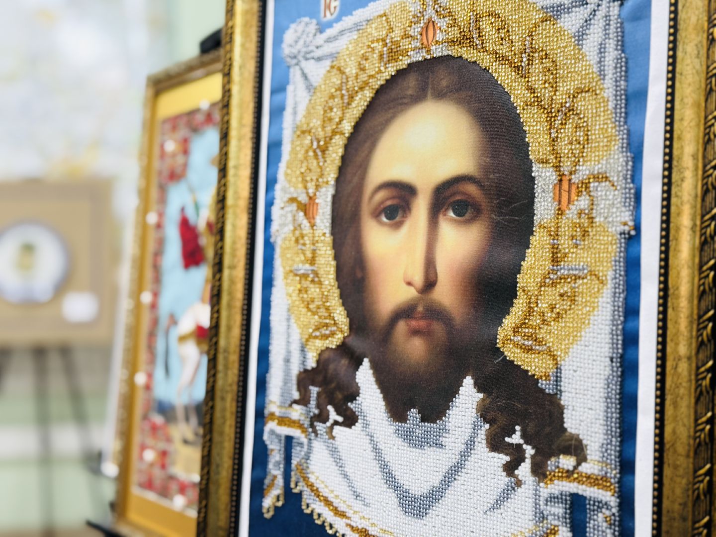 раменское, иконы, вышивка, промысел, выставка икон, необычное хобби,портретник, портретный репортаж,