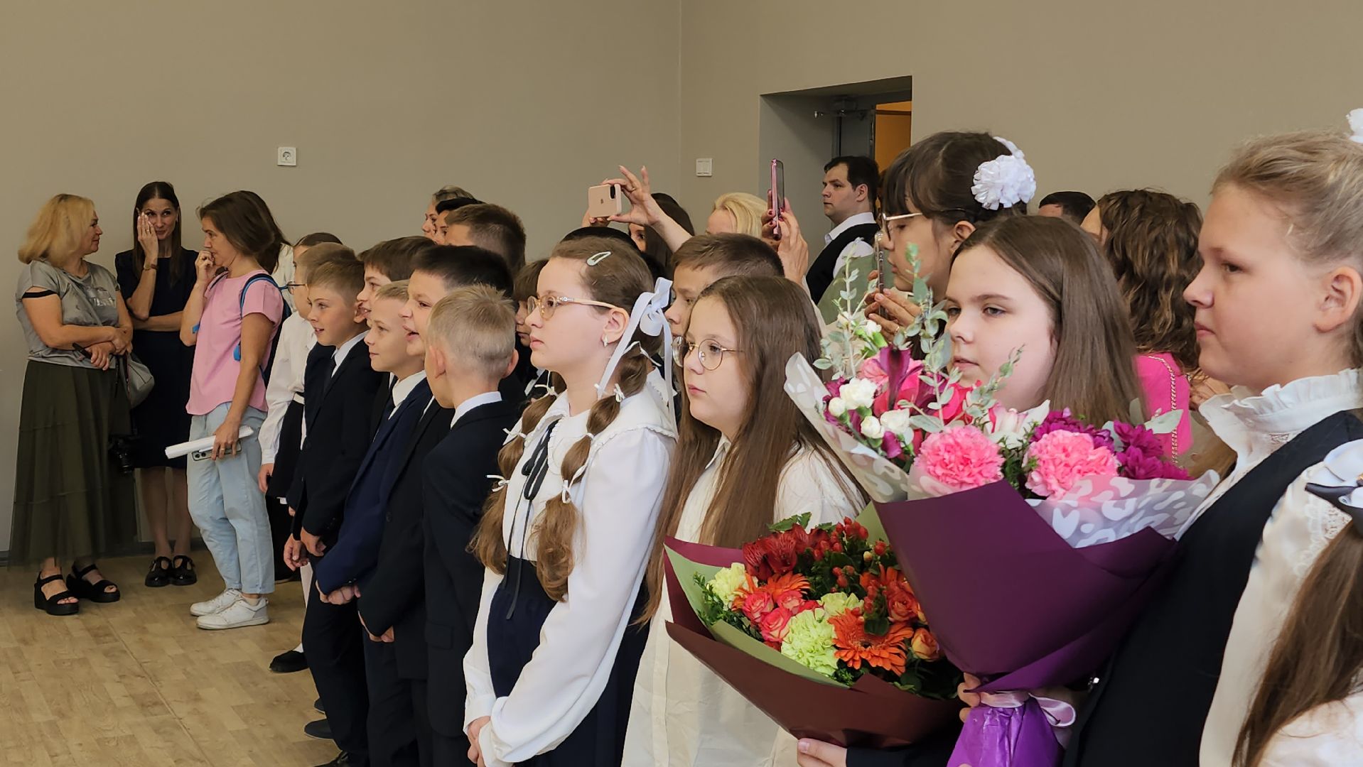 Школа, 1 сентября, день знаний, день знаний в школе, Лобня, Лицей ,