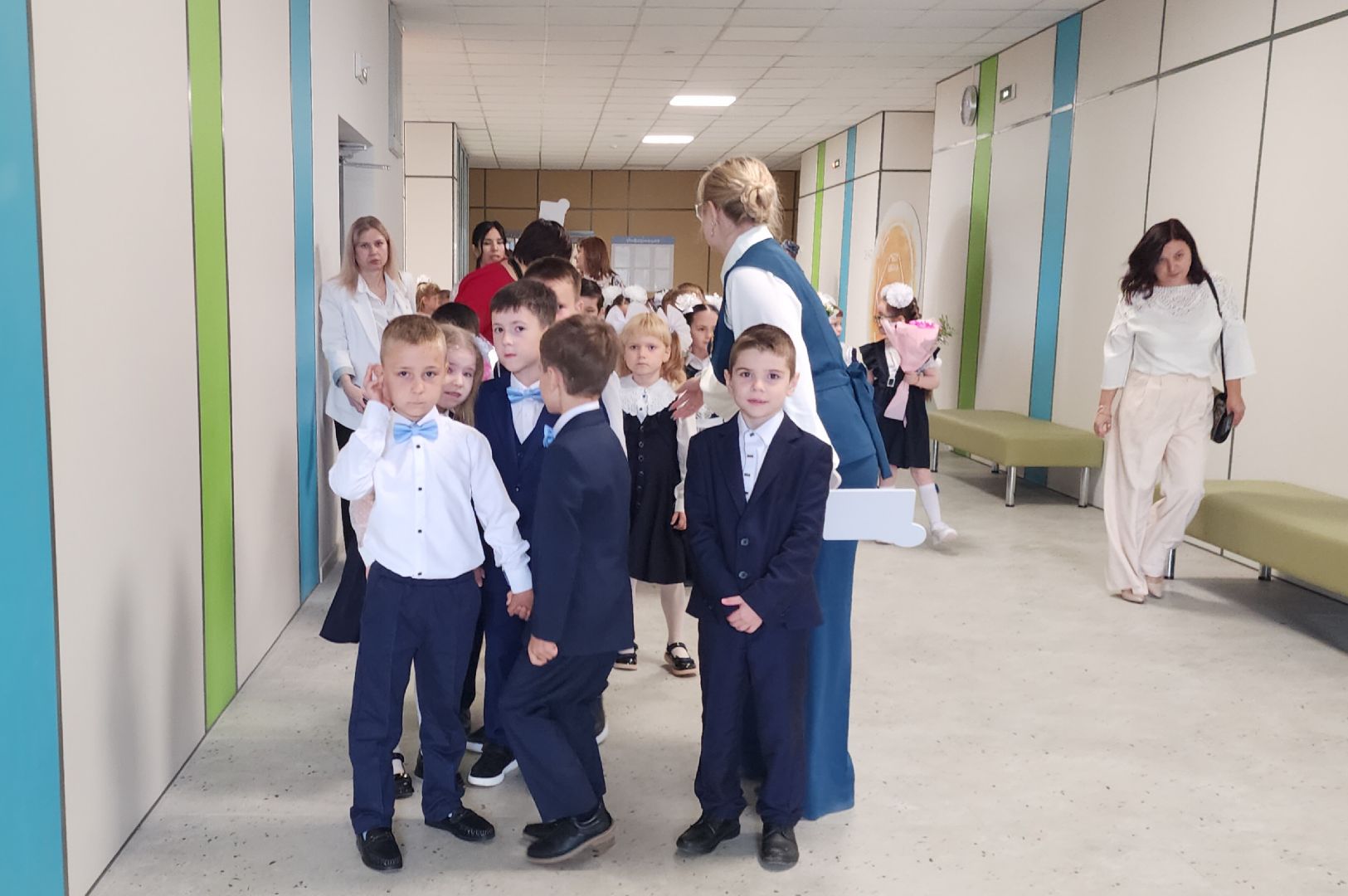 Образование , Новая школа в Звенигороде , 1 сентября , День знаний ,