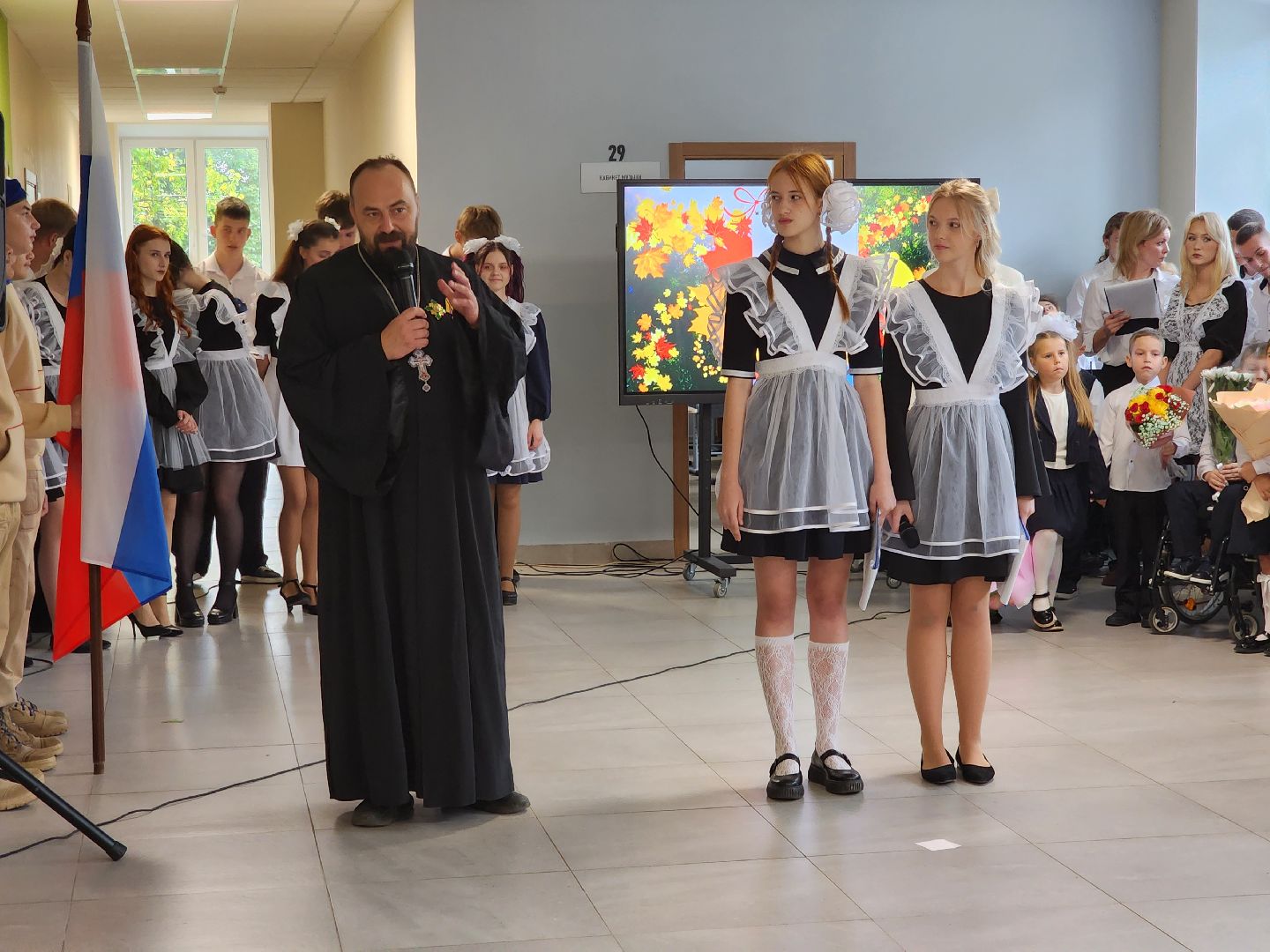 солнечногорск, школа , дети , день знаний, первоклассники,