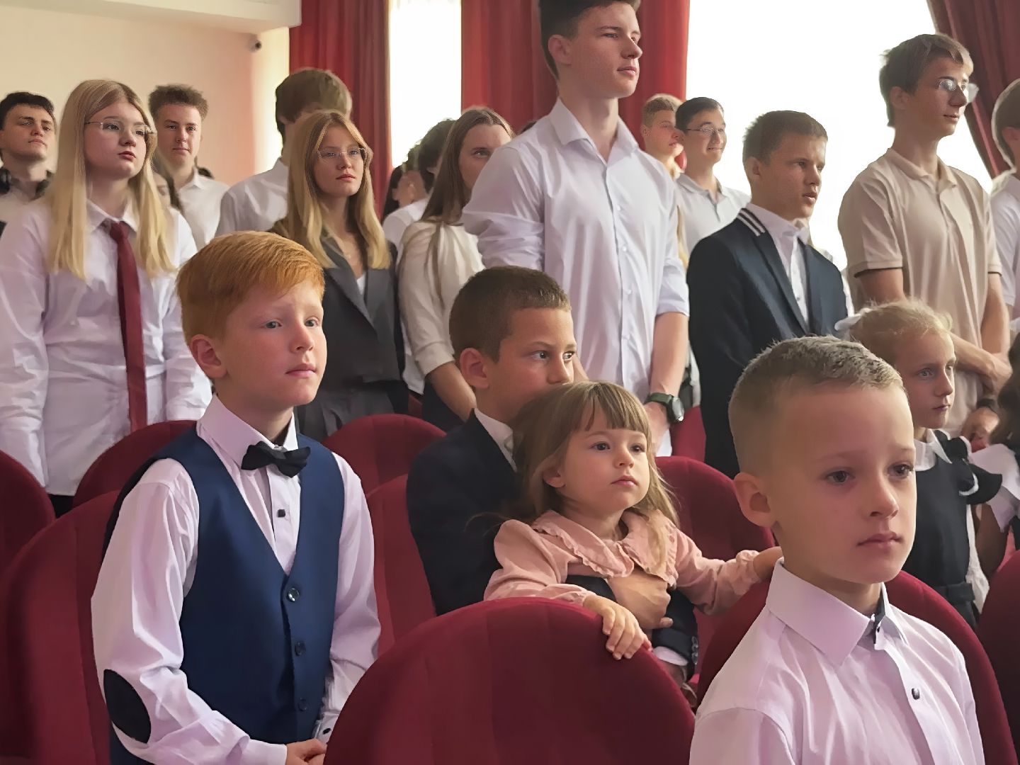 гимназия 2, гимназия 2 раменское, 1 сентября, день знаний,первоклассники, первоклашки,