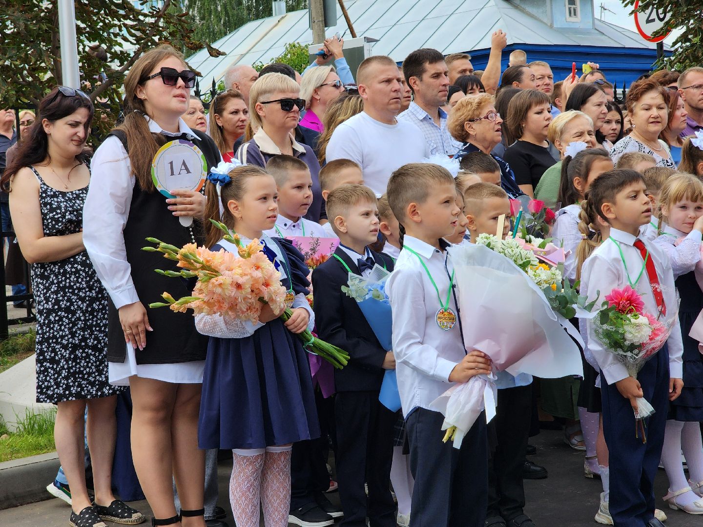 день знаний,  первое сентября, школьная линейка, рабочий поселок обухово, богородский городской округ,