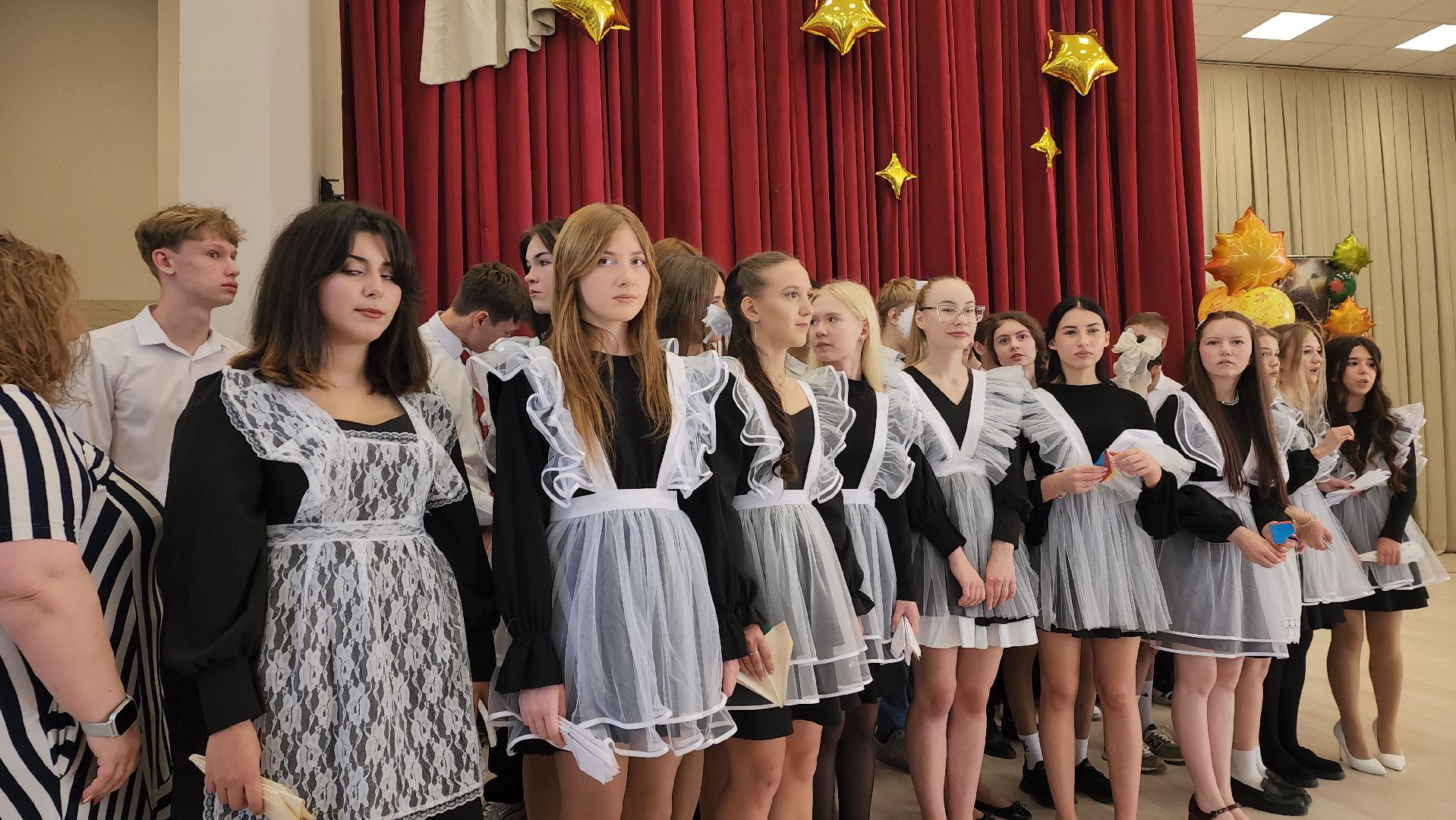 1 сентября, ашукино, капремонт школы, нацпроект, первоклассники, ашукинский образовательный комплекс,дети и родители, ученики, линейка, день знаний в школе,праздник,торжественная линейка,