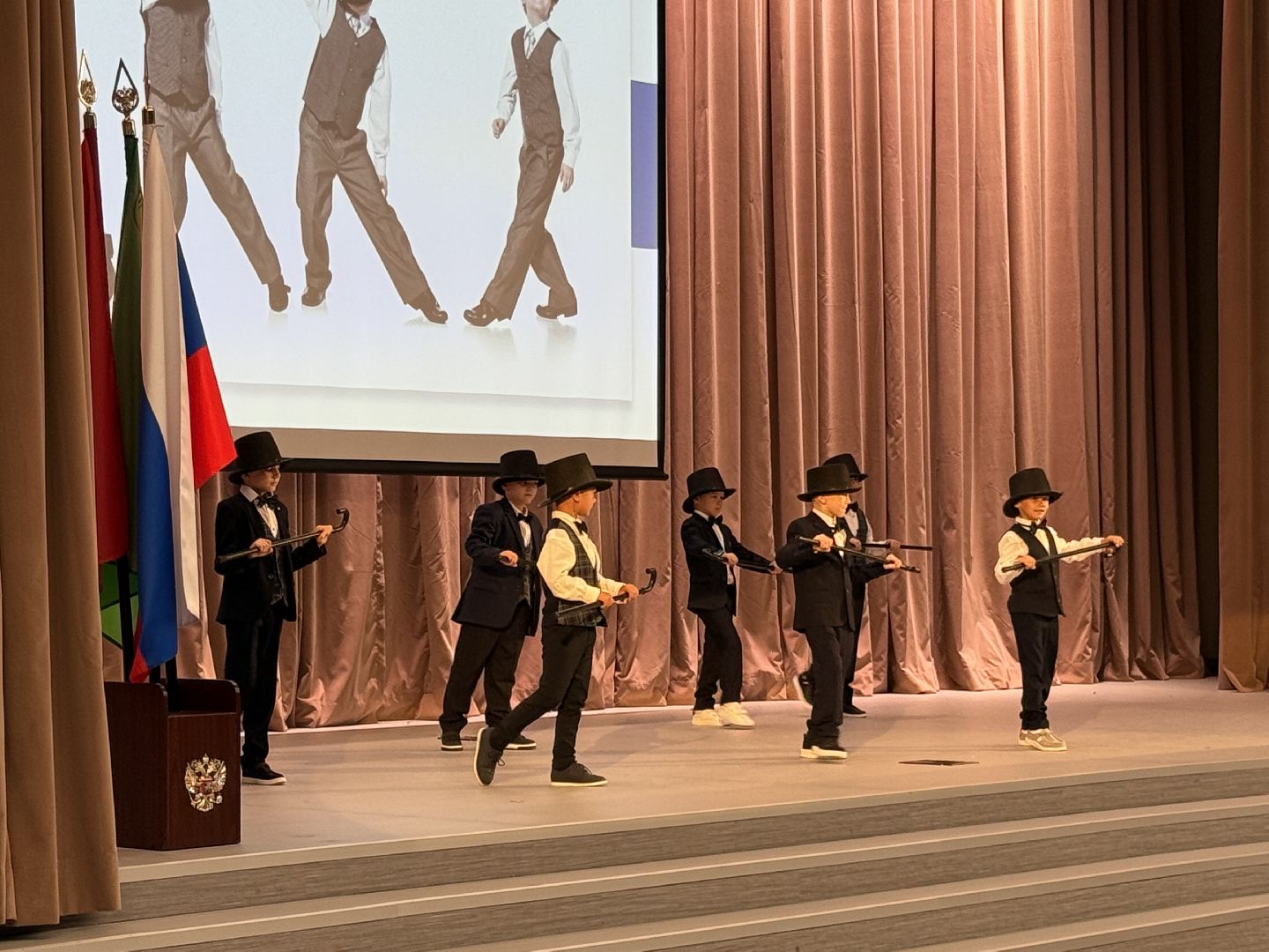 котельники парк, первоклассники подмосковья, школа, 1 сентября, День знаний,