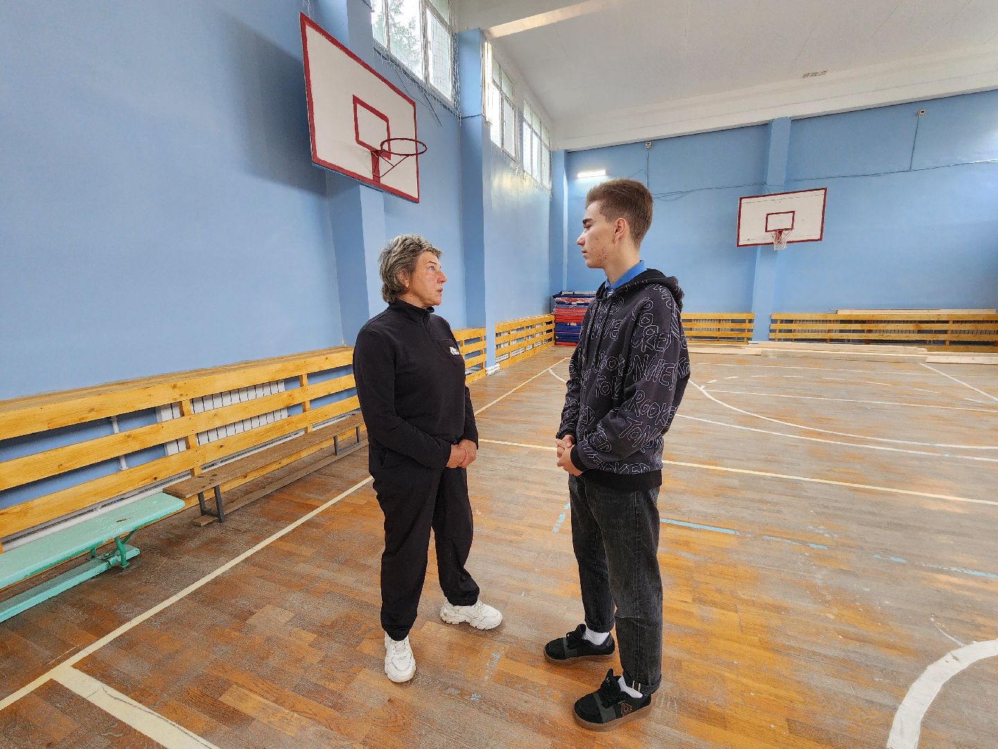 чехов, улица мира 7а, гимназия 7, новый учитель физкультуры , молодой педагог , Кирилл Ротастиков, биография, поддержка молодых учителей , директор гимназии елена рубцова,наставничество,