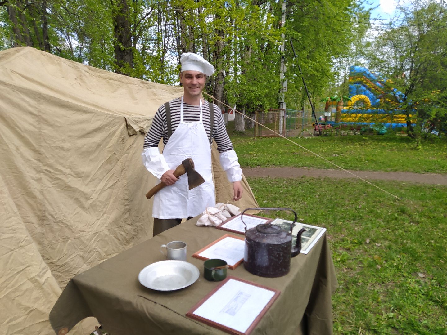 День Победы, полевая кухня, чай, каша