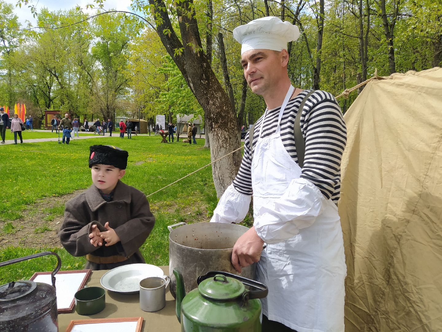 День Победы, полевая кухня, чай, каша
