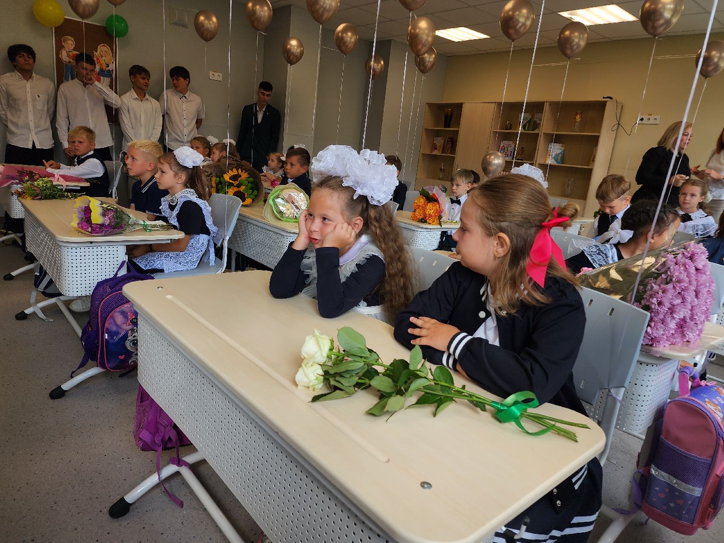 фрязино, 1 сентября, первоклассники подмосковья, капитальный ремонт школы,