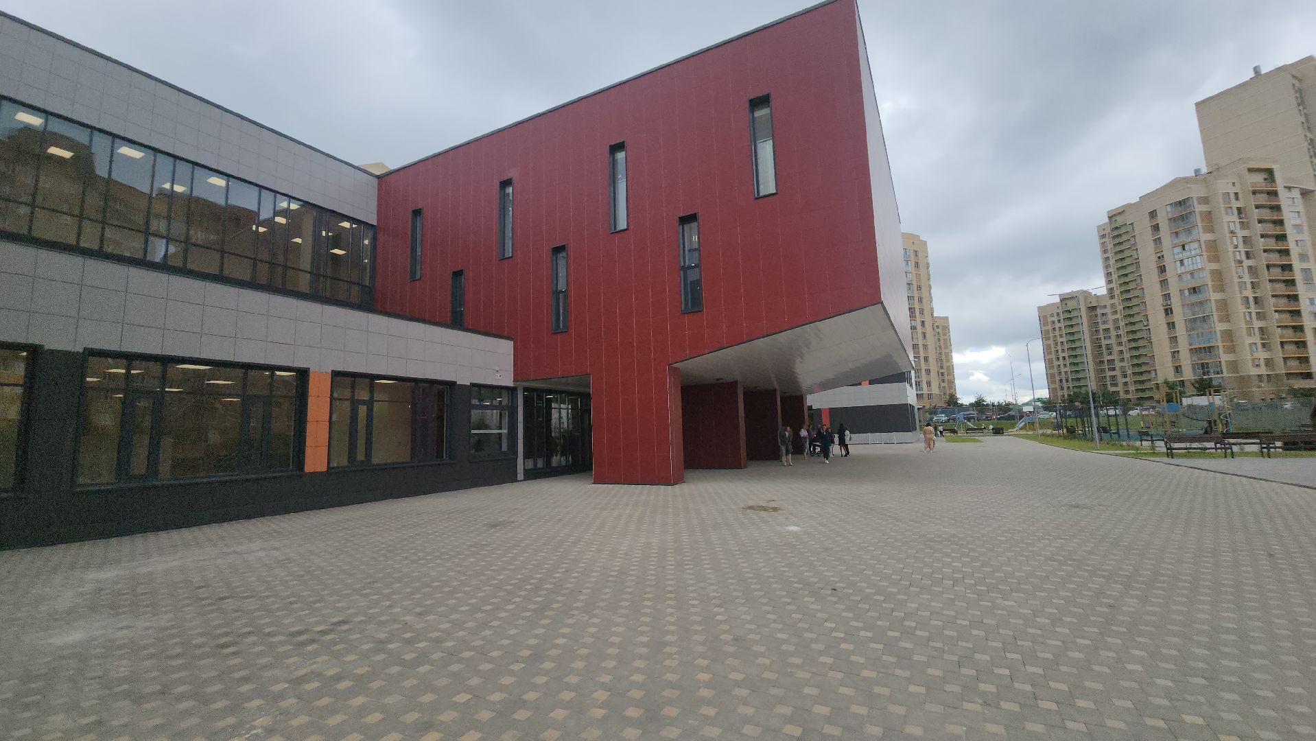 долгопрудный, 11 школа, новая школа на 550 мест, вторая смена, профильные классы,