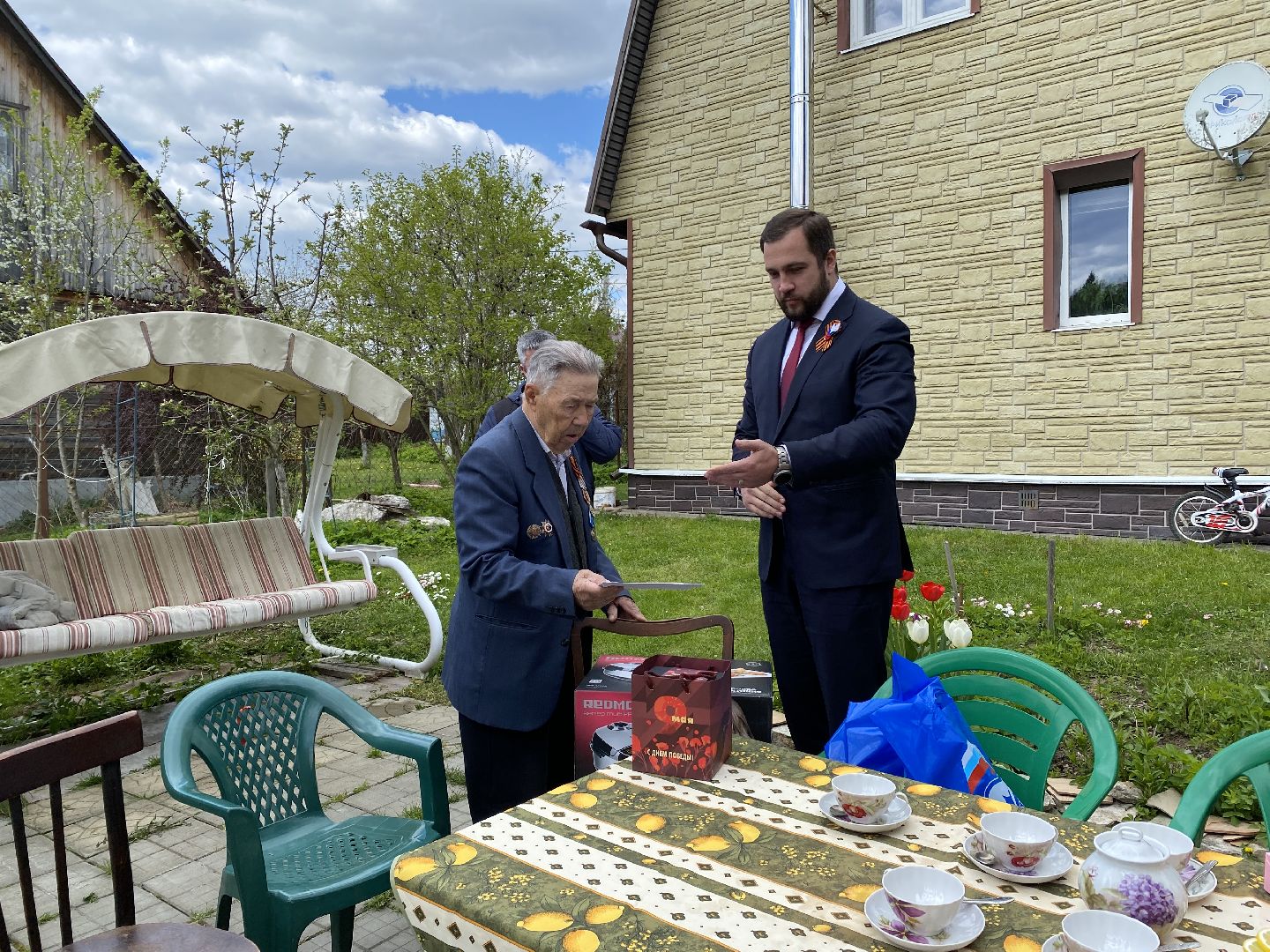Чехов, День победы, губернатор, подарок, ветеран
