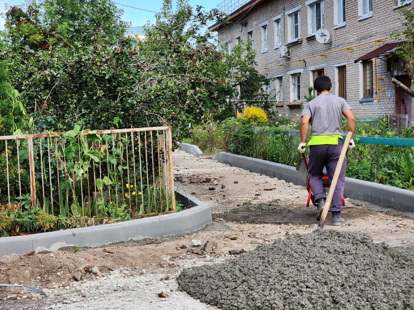 благоустройство дворовых территорий, комплексное благоустройство, дворовая территория, рабочий поселок обухово, богородский городской округ,