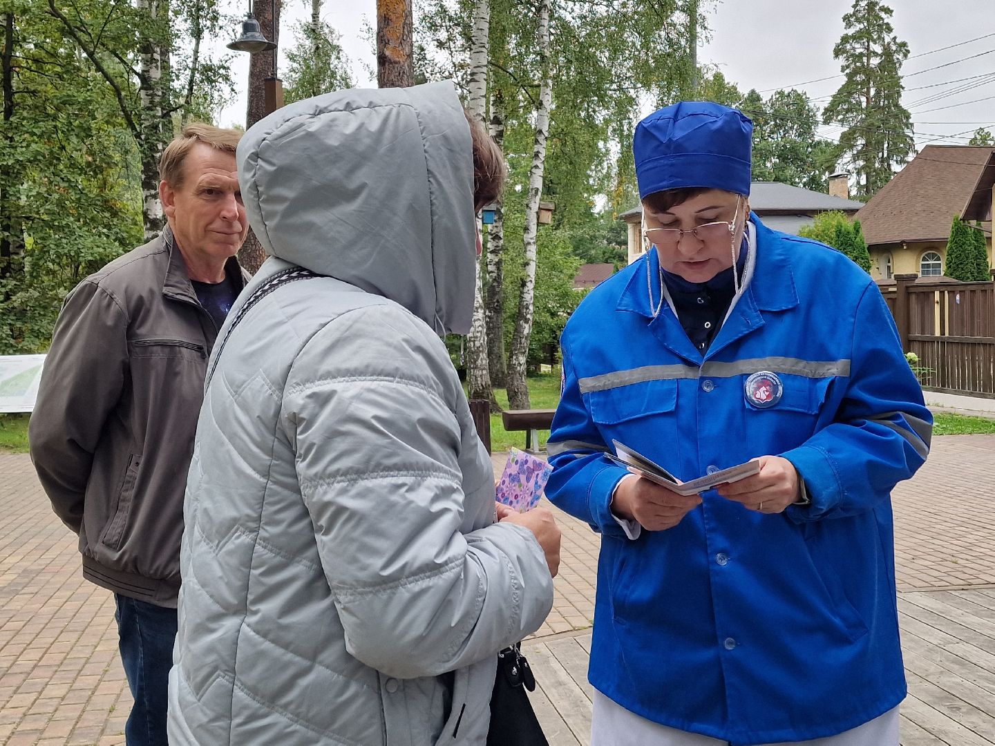 вакцинация от бешенства в балашихе, никольско-архангельский парк балашиха,