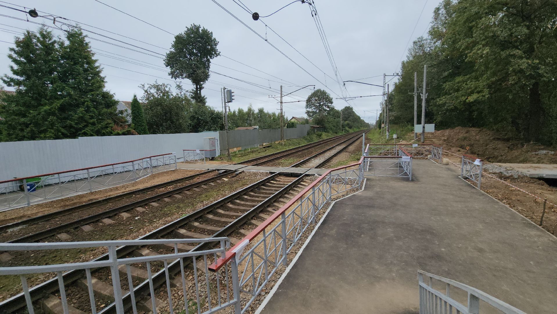 железная дорога, железнодорожная станция, железнодорожные пути, Лобня ,