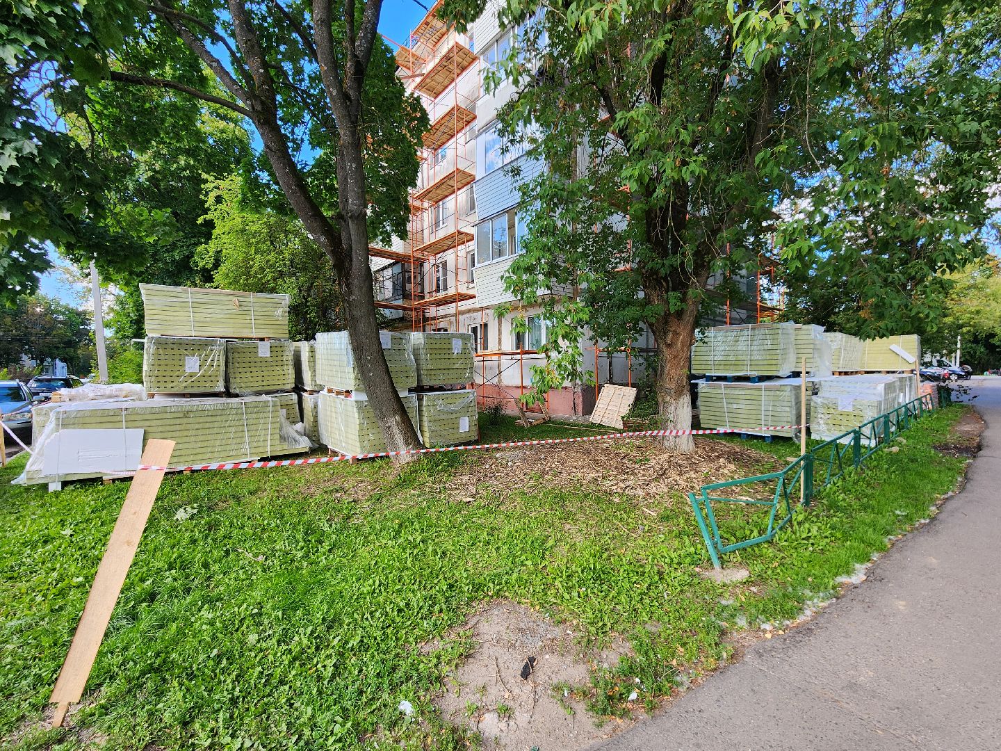 чехов,  микрорайон венюково, улица гагарина 56, капремонт фасада, реконструкция, фасадные работы, капитальный ремонт, гидроизоляция, теплоизоляция, специальные панели, региональная программа Московской области, краткосрочный план ремонта, инженерные сети, фонд капремонта московской области,добродел,