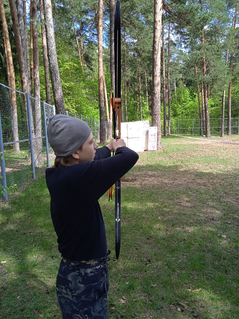 городской, парк, гуляния, рыцари, современные, меч, лук