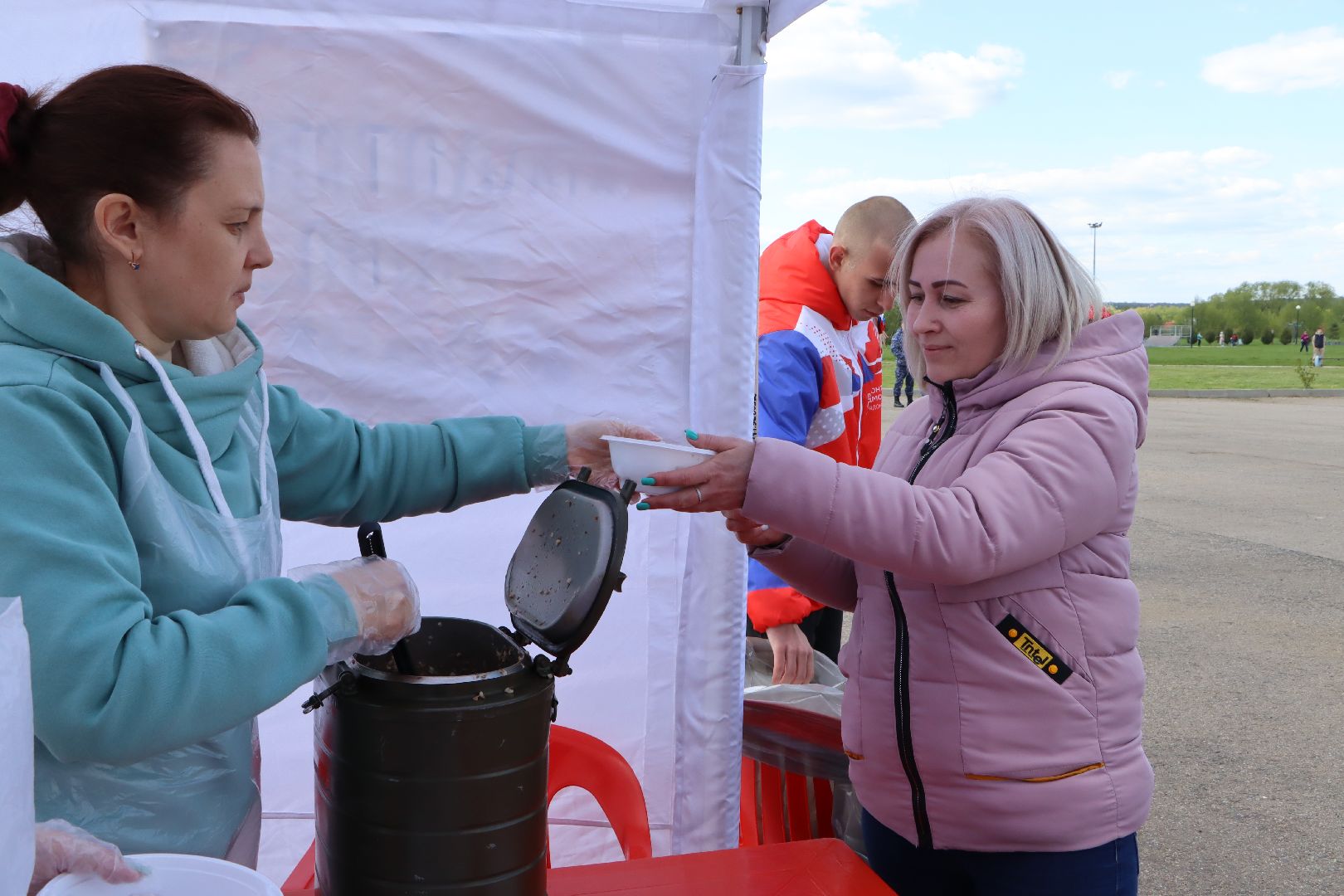 Серебряные Пруды, парк, солдатская каша