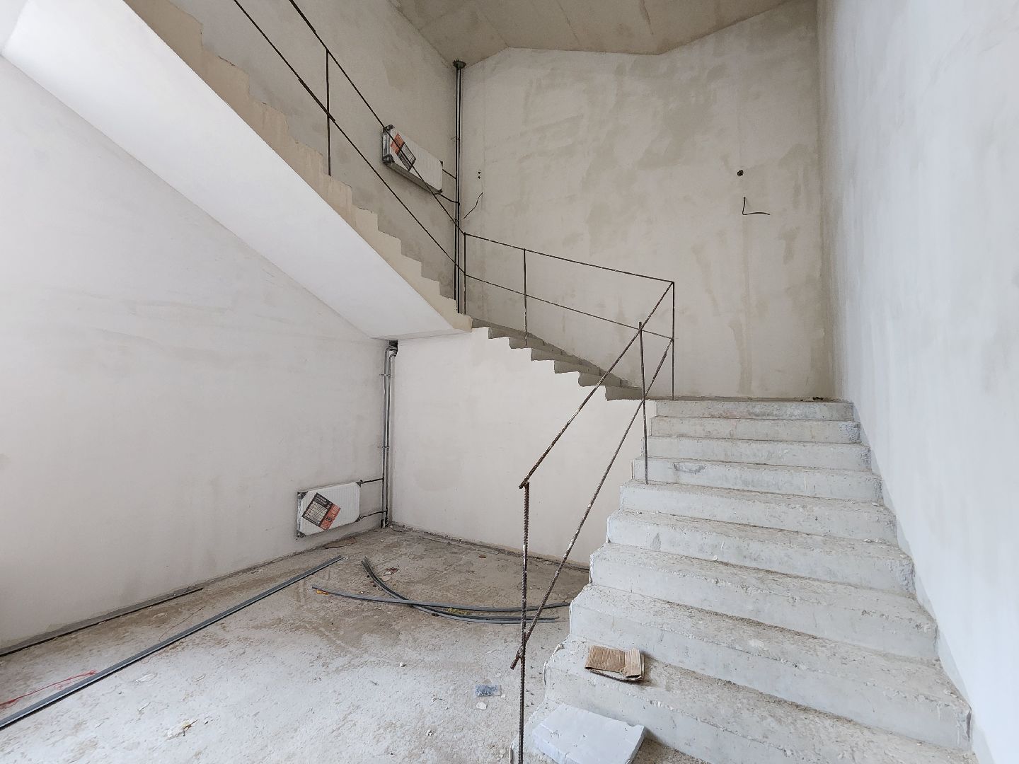 чехов, улица мира 4а, детская поликлиника, строительство, фасадные работы, утепление фасада, прокладка инженерных сетей, остекление, водоснабжение, дирекция заказчика капитального строительства, нацпроект здравоохранение, госпрограмма московской области, строительство социальных объектов,