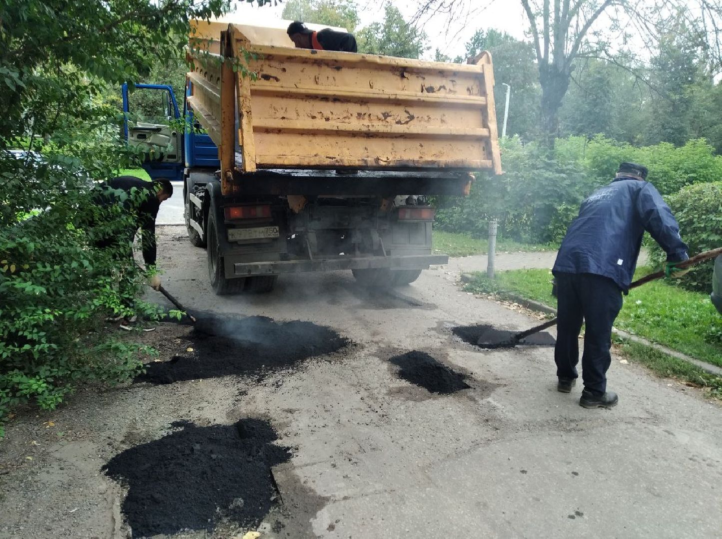 ивантеевка, пушкинский, ямочный ремон, ямочный ремонт дорог, коммунальная служба, асфальтовое покрытие,внутриквартальная дорога, жители,