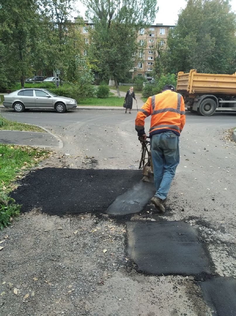 ивантеевка, пушкинский, ямочный ремон, ямочный ремонт дорог, коммунальная служба, асфальтовое покрытие,внутриквартальная дорога, жители,