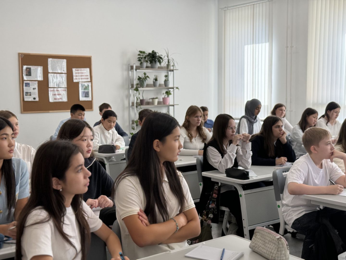 новый учитель математики , оц лидер, ленинский городской округ,