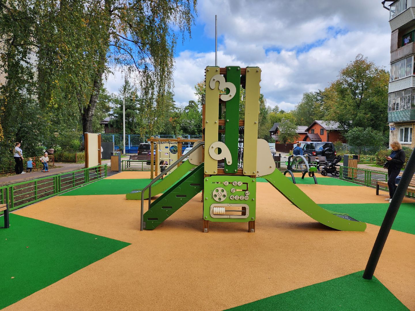 раменское, благоустройство, комплексное благоустройство дворов многоквартирных домов , модернизация детских площадок , поселок кратово улица мичурина,