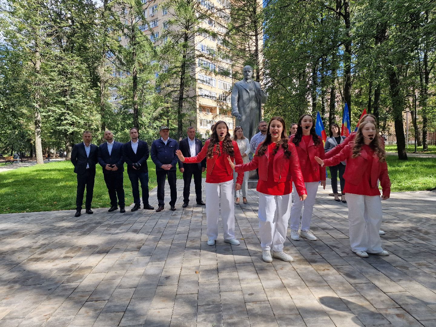 открытие сквера по улице крупешина в балашихе,балашиха,  благоустройство,