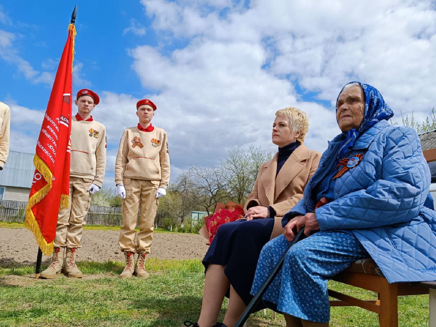 Можайск, Можайский городской округ, Подмосковье, День Победы, поздравление ветерана, фронтовая бригада, песни военных лет, 9 мая