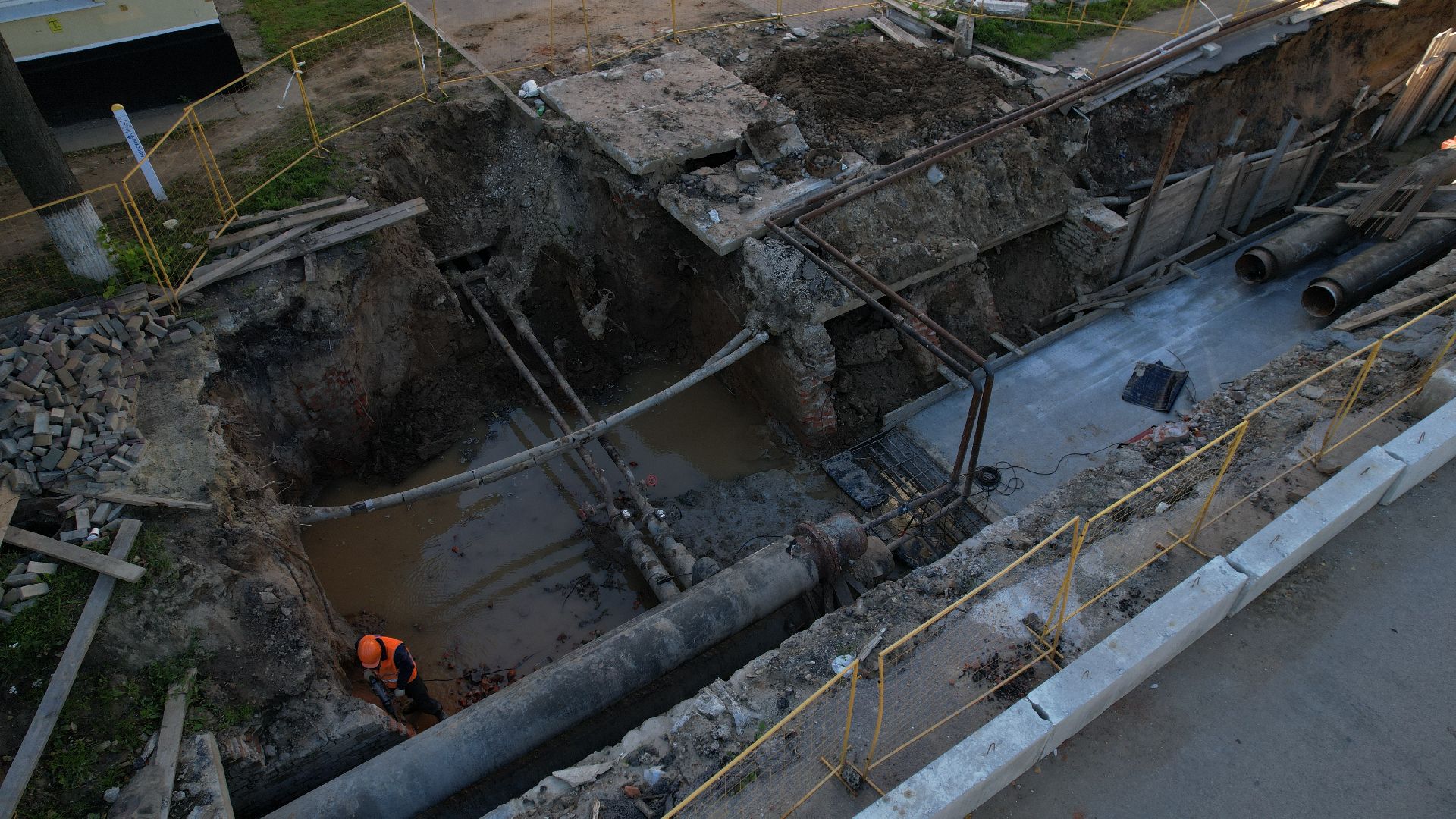 видео с коптера, ремонт теплосетей в ступине,
