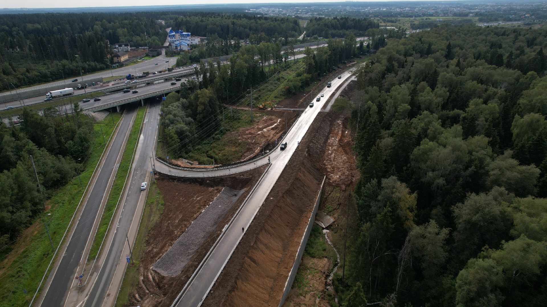 видео с коптера, дорога в павловской слободе, дороги подмосковья,