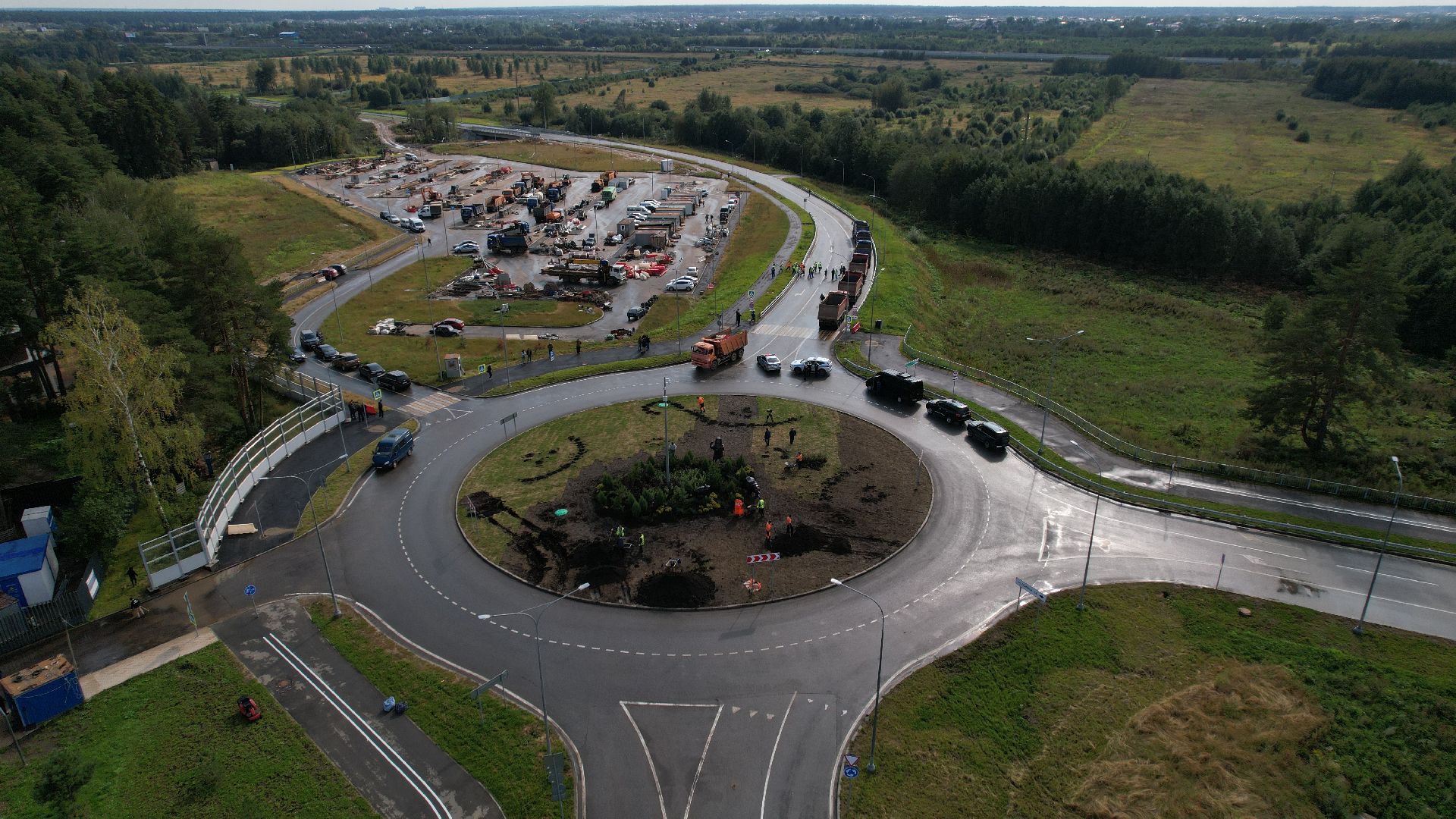видео с коптера, дорога в павловской слободе, дороги подмосковья,