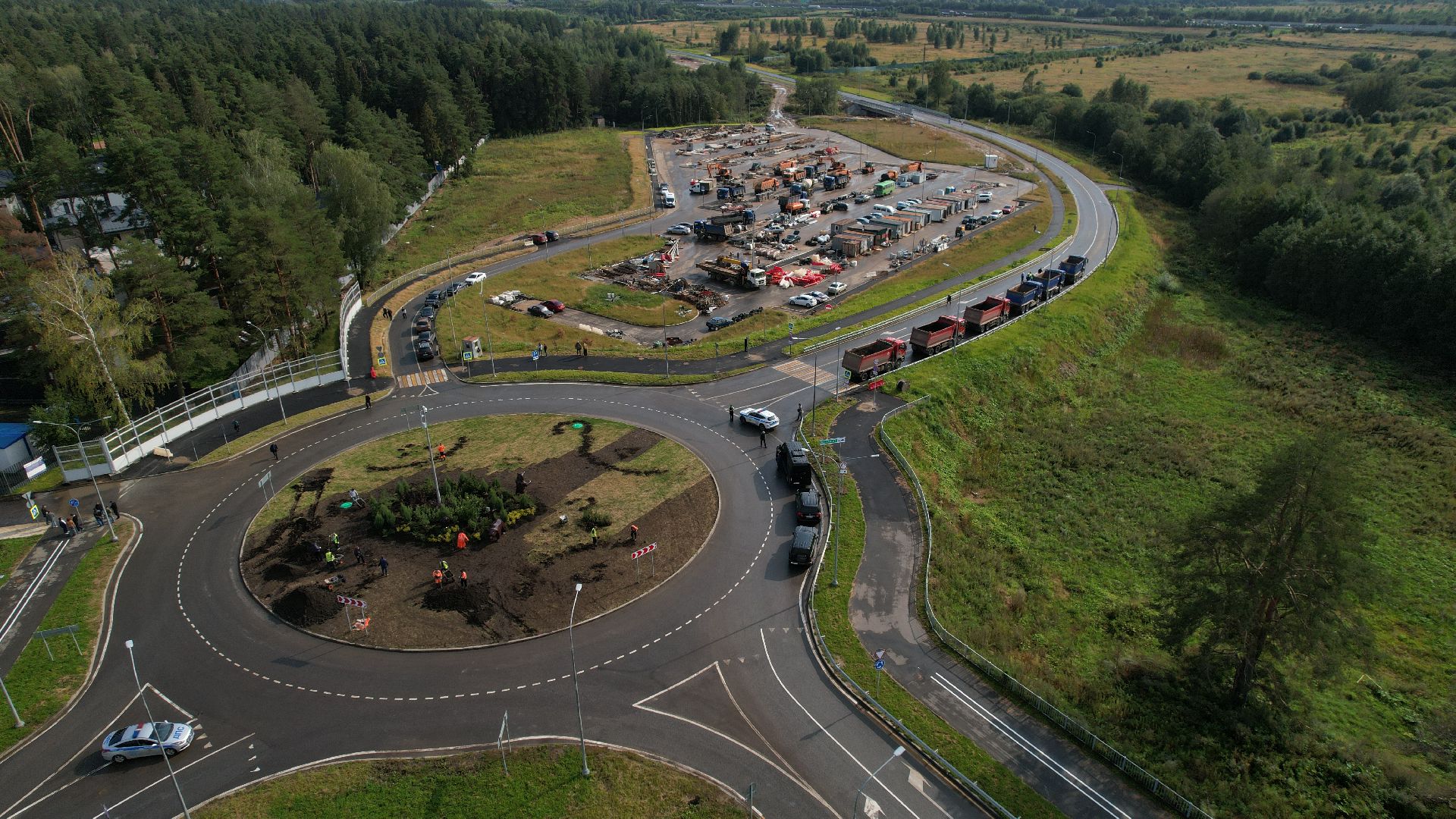 видео с коптера, дорога в павловской слободе, дороги подмосковья,